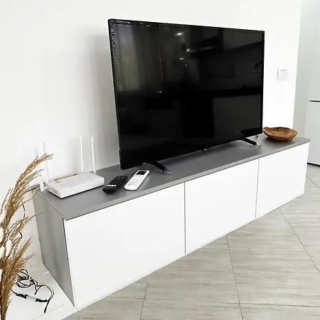 Apartment Whitehill 945 *
